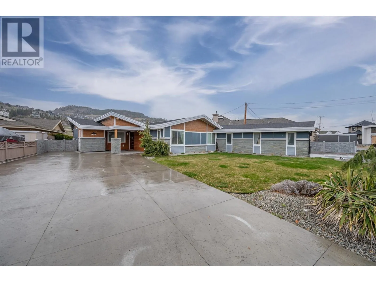 1362 Green Bay Road
