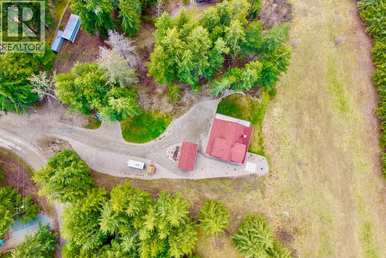 2589 Airstrip Road