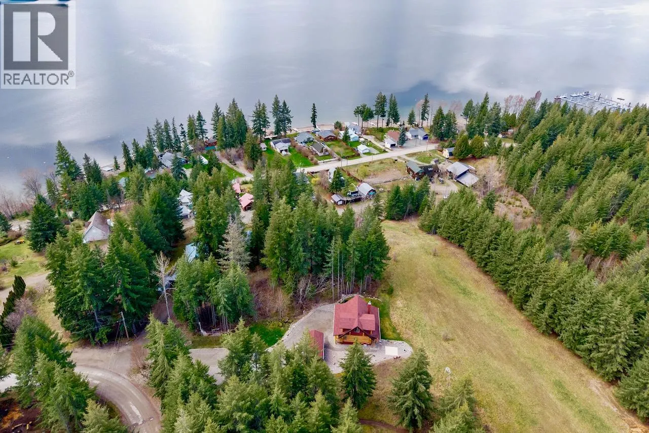 2589 Airstrip Road