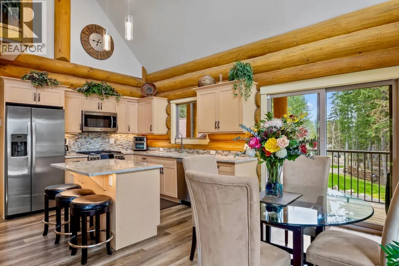 2589 Airstrip Road