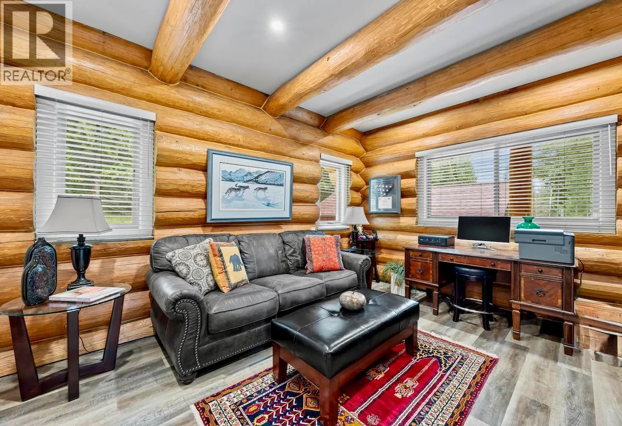 2589 Airstrip Road