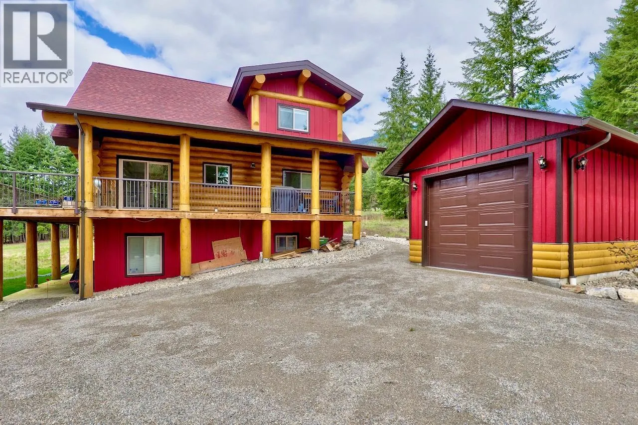 2589 Airstrip Road