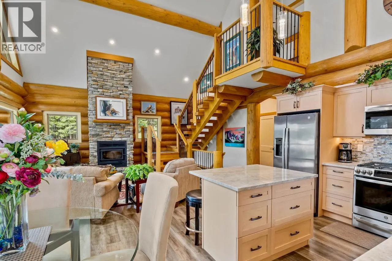 2589 Airstrip Road