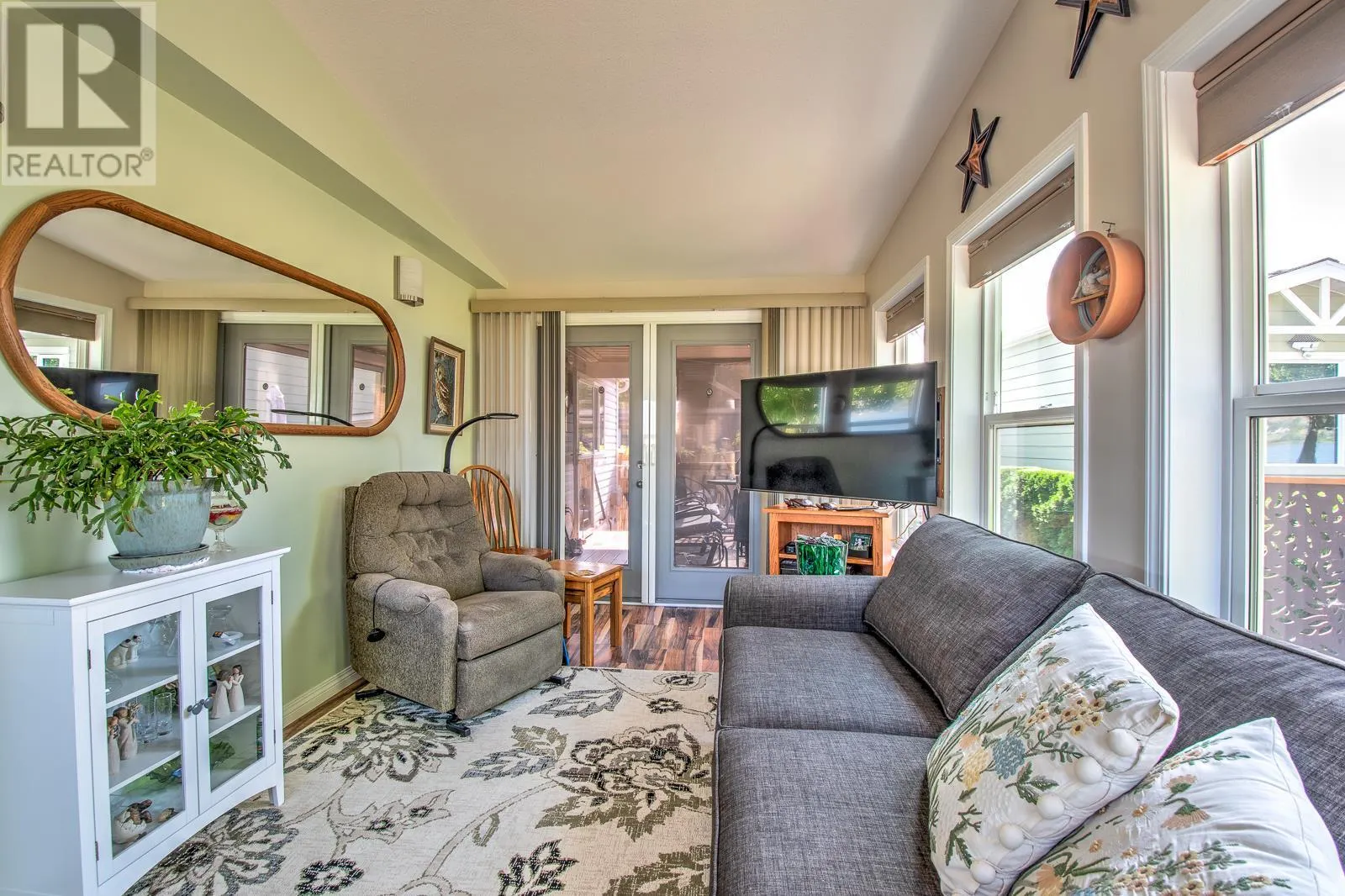 8000 Highland Road Unit# 13
