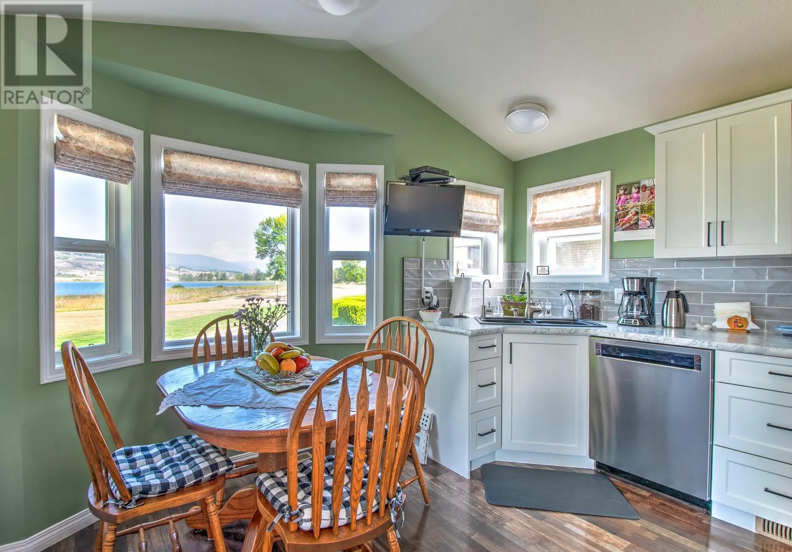 8000 Highland Road Unit# 13