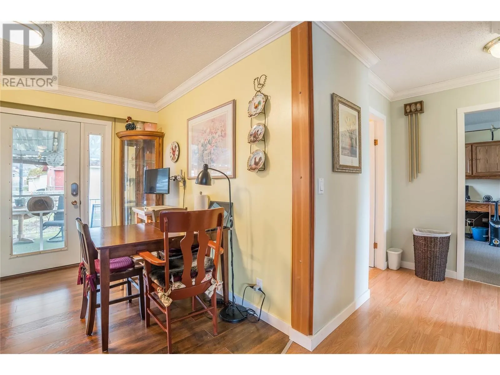 9578 Robson Crescent