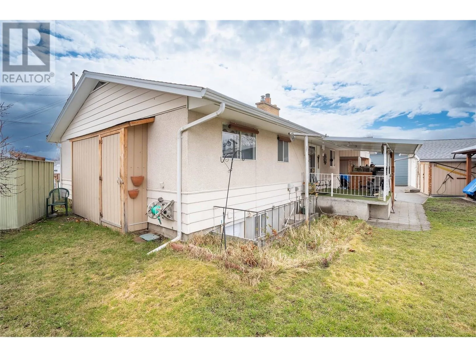 9578 Robson Crescent