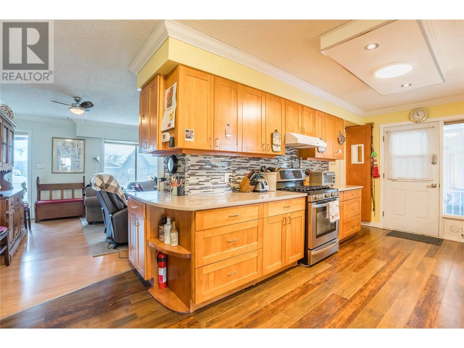 9578 Robson Crescent
