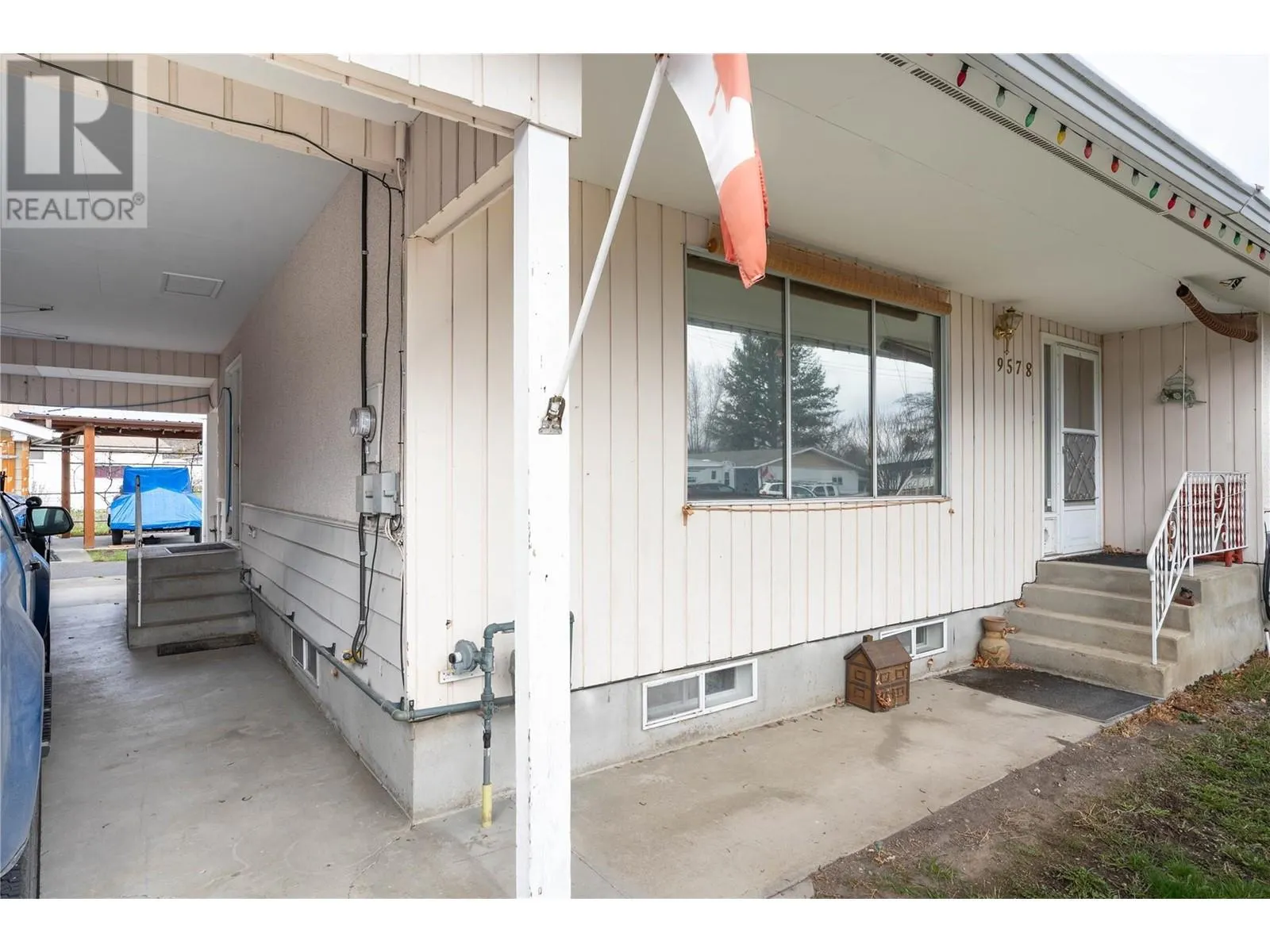 9578 Robson Crescent