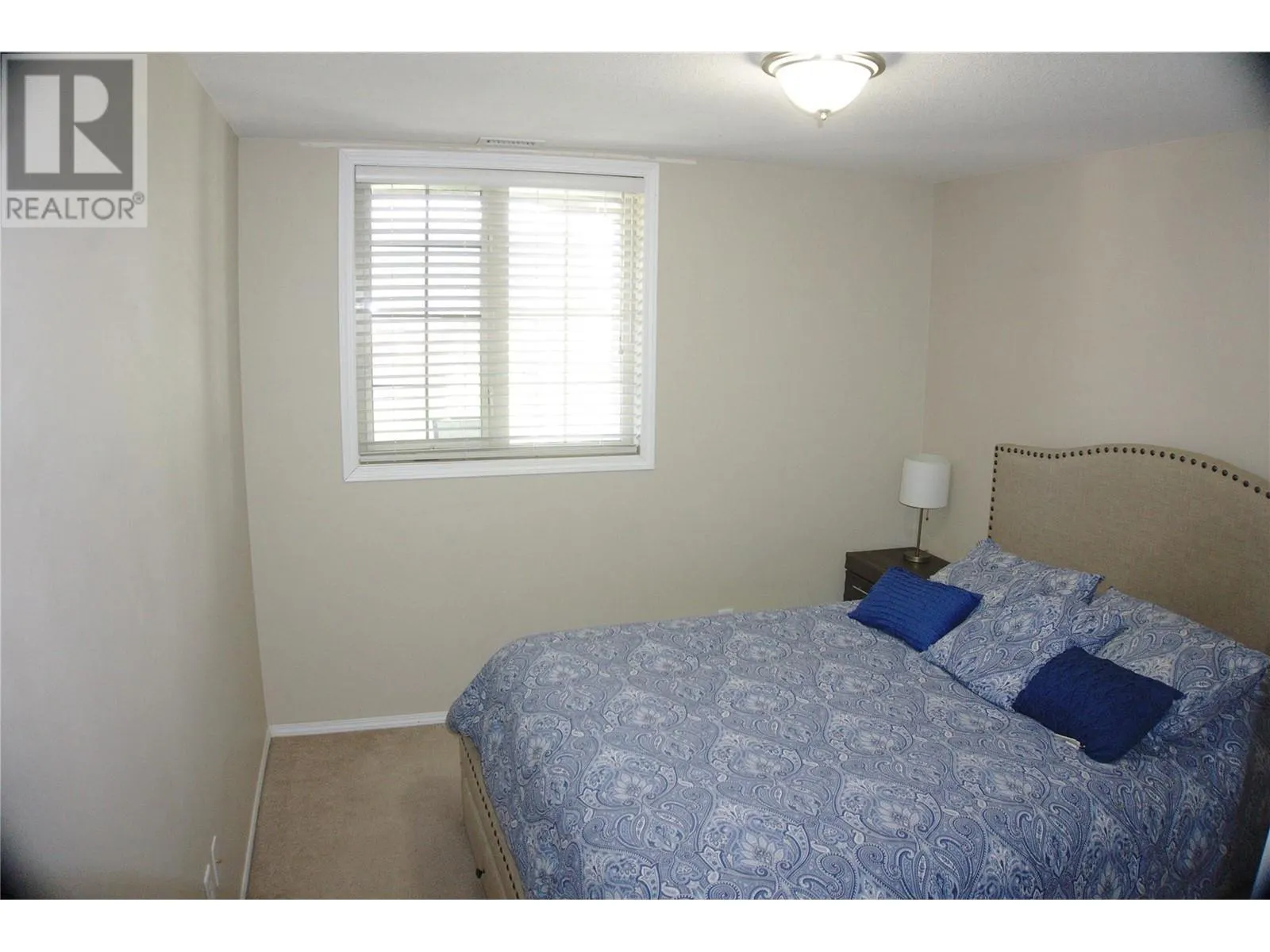 1875 Country Club Drive Unit# 1316