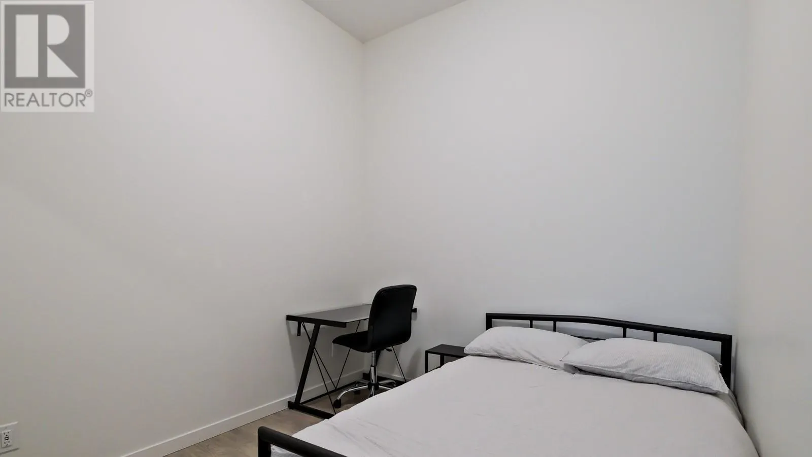 625 Academy Way Unit# PH11