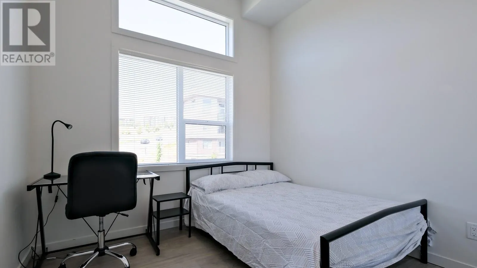 625 Academy Way Unit# PH11