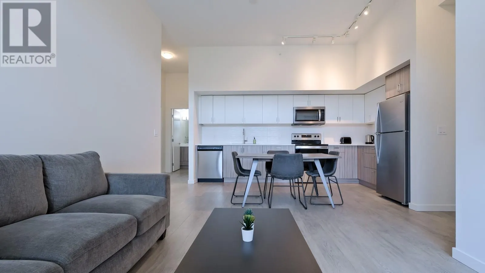 625 Academy Way Unit# PH11