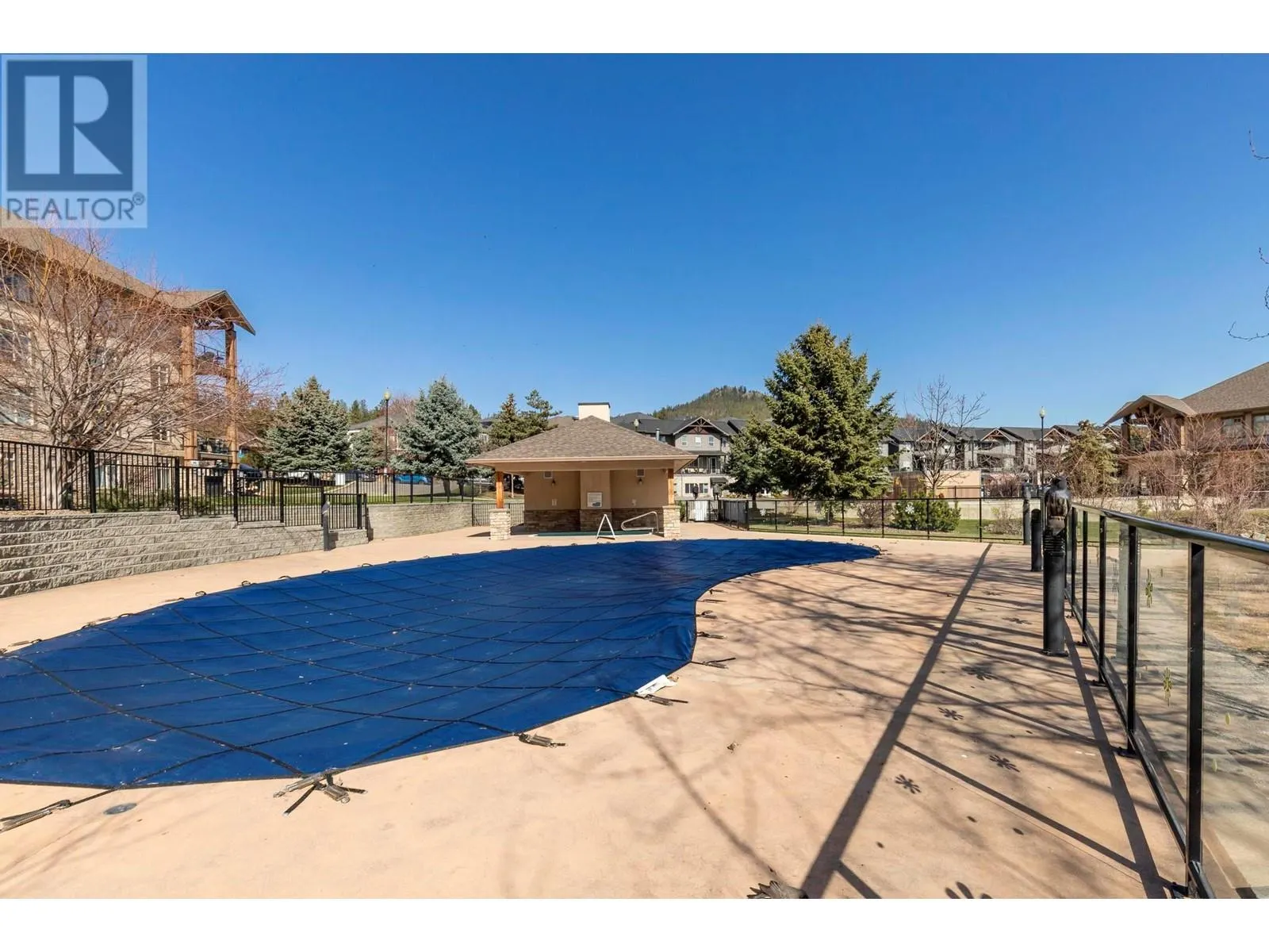 2551 Shoreline Drive Unit# 418