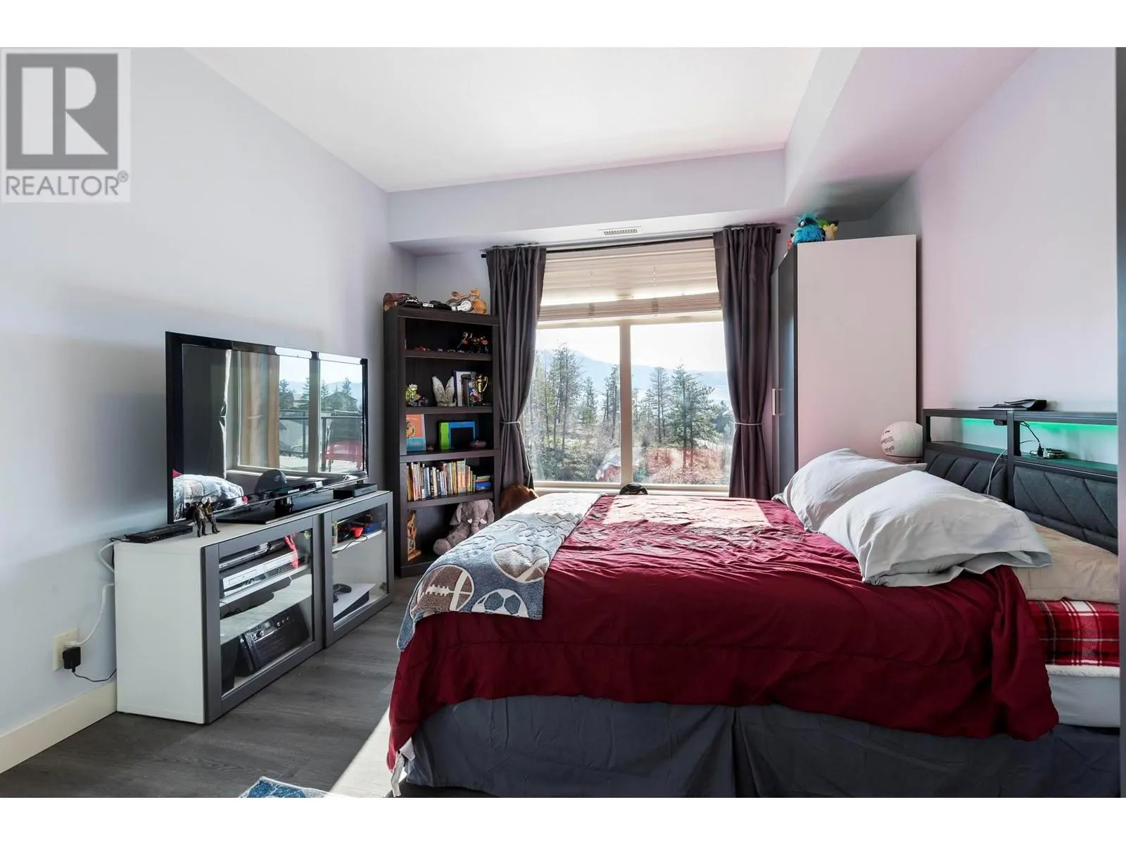 2551 Shoreline Drive Unit# 418