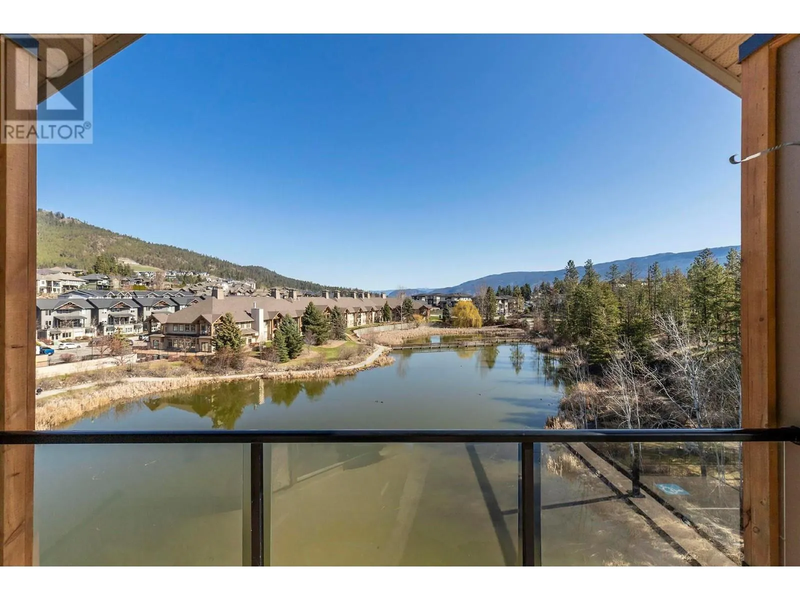 2551 Shoreline Drive Unit# 418
