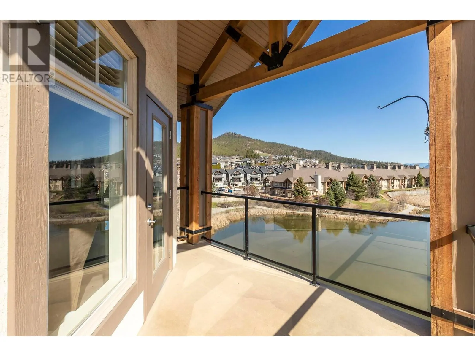 2551 Shoreline Drive Unit# 418