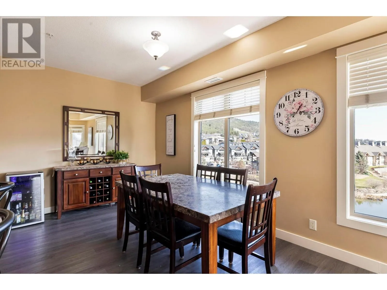 2551 Shoreline Drive Unit# 418