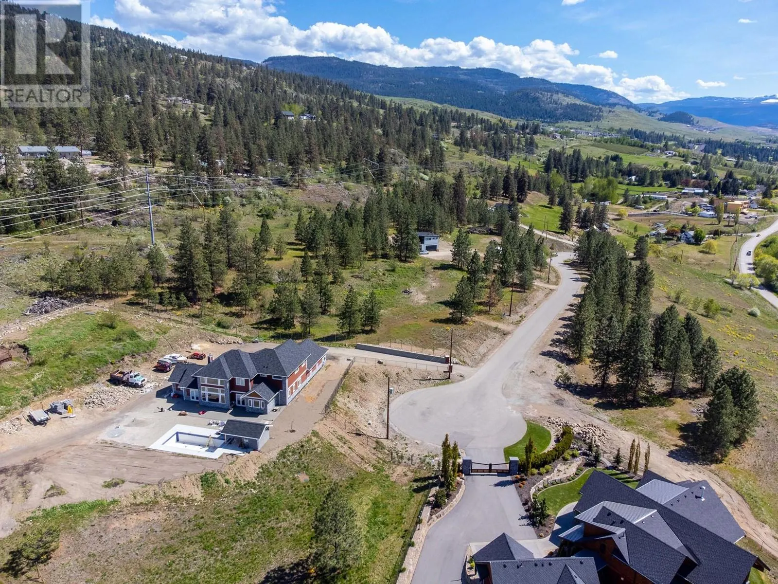 5157 Whitetail Drive