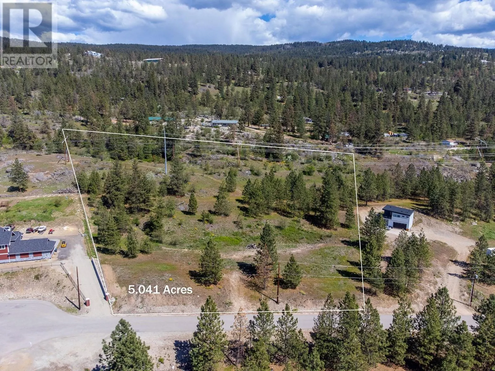 5157 Whitetail Drive