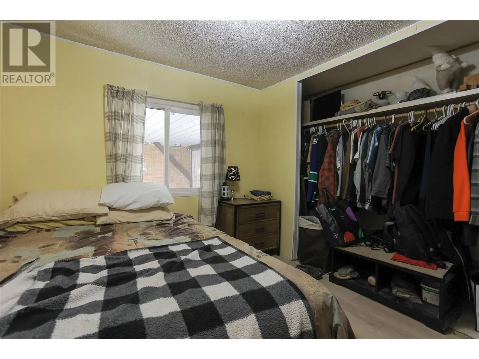 4366 Poplar Ridge Crescent