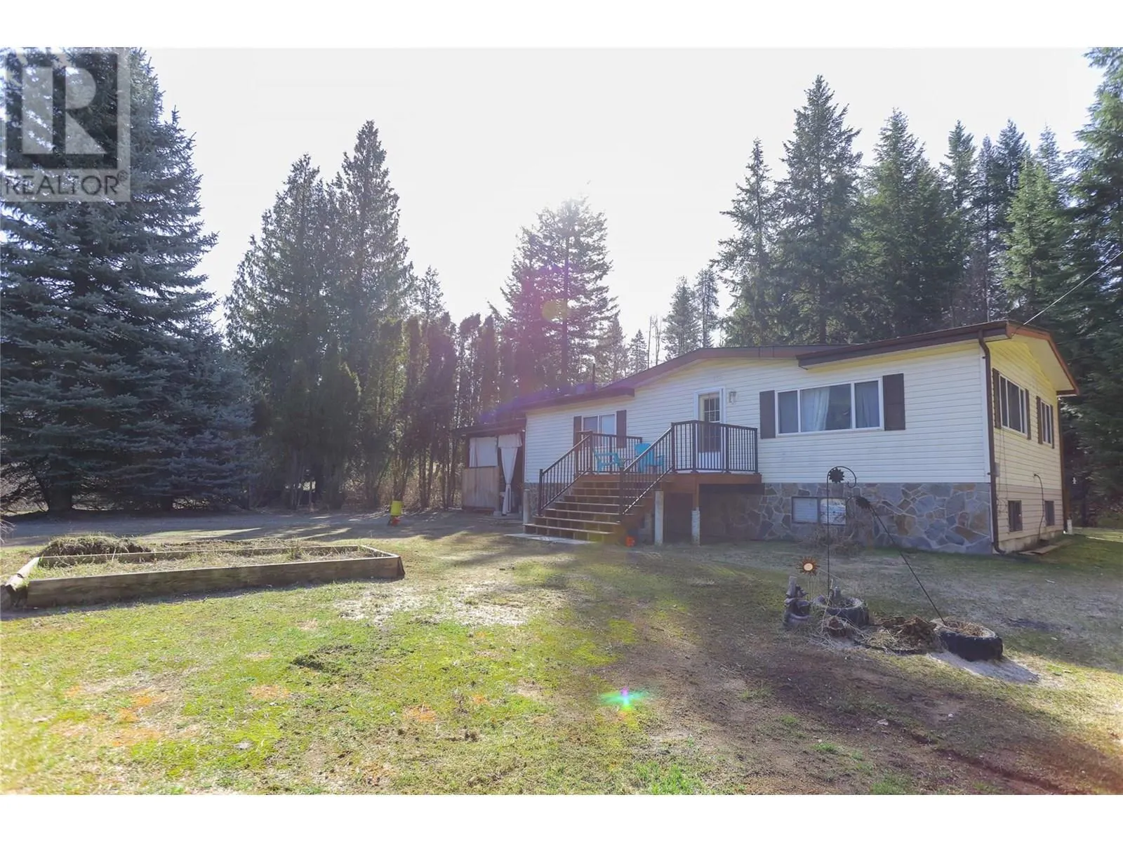 4366 Poplar Ridge Crescent