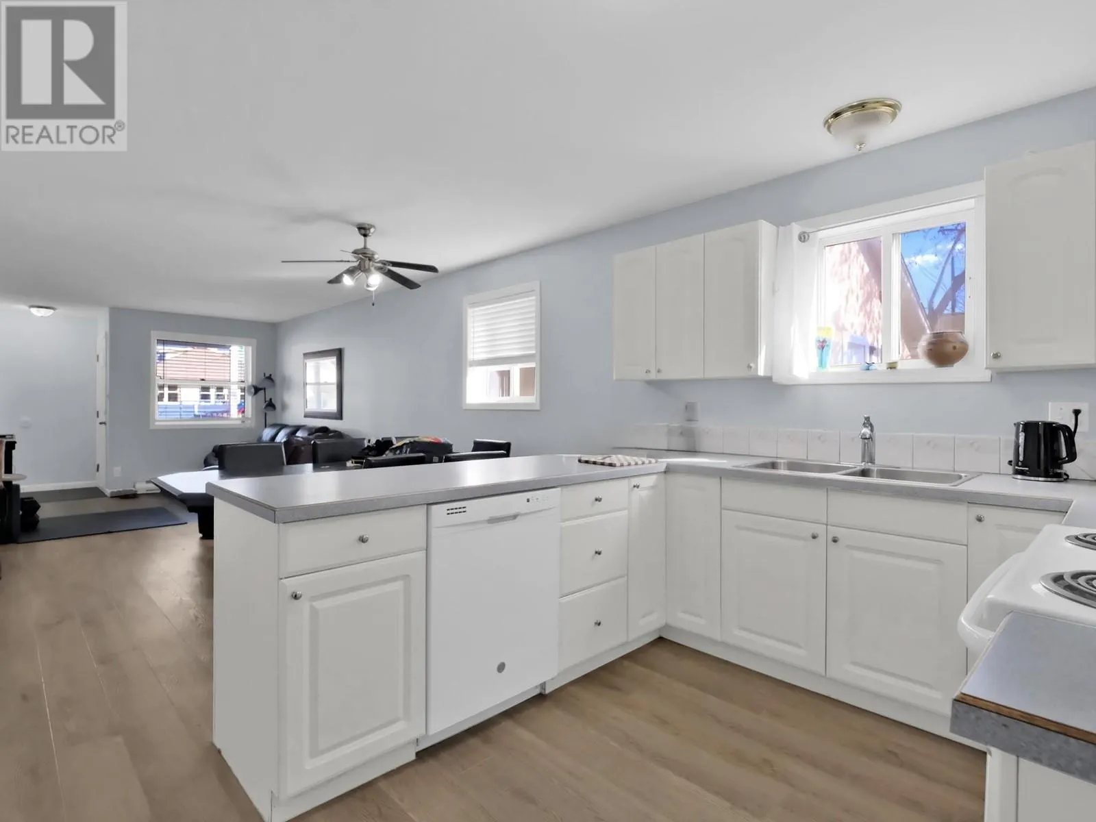 654 Wade Avenue W Unit# #101 & #102