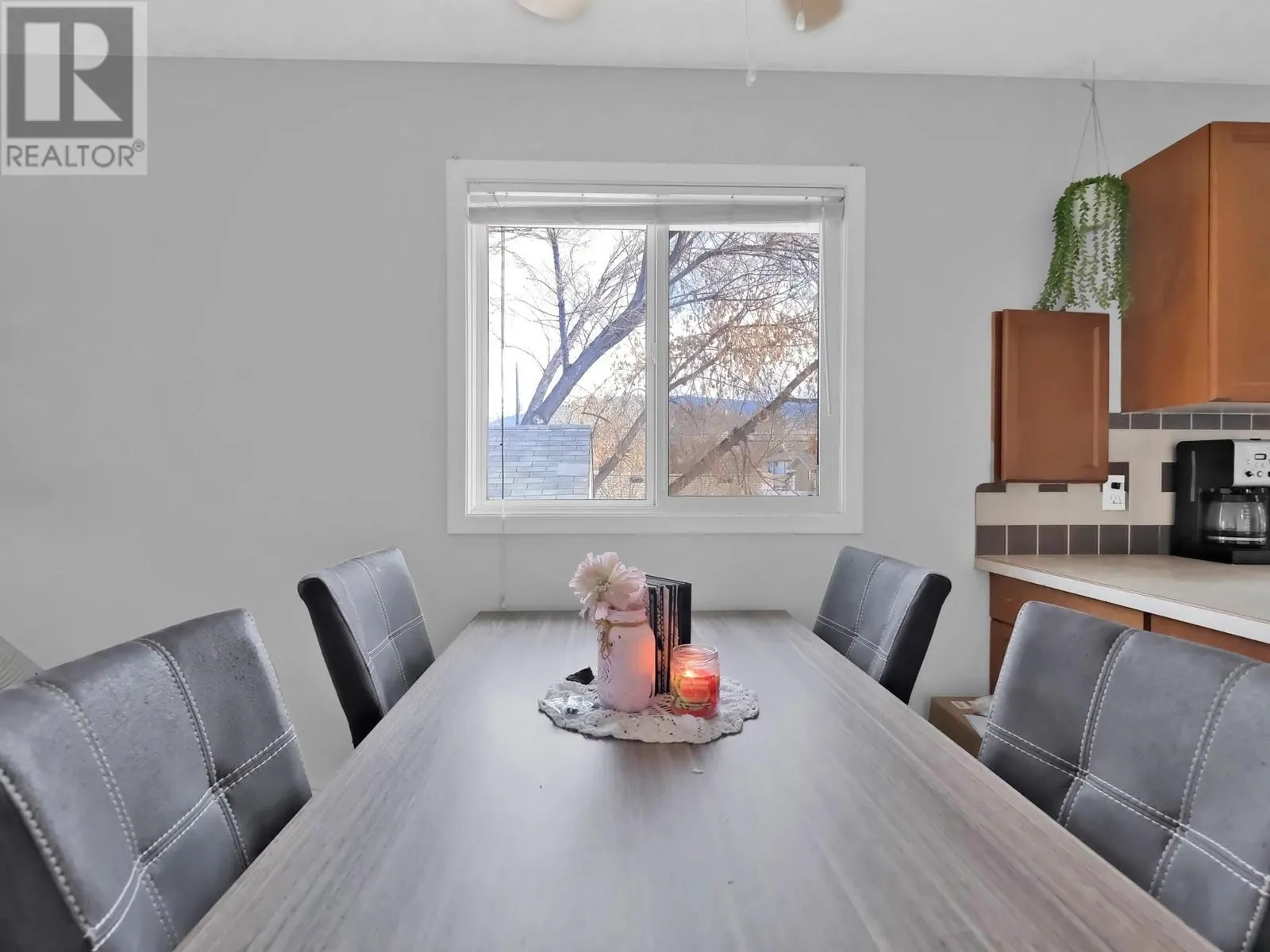 654 Wade Avenue W Unit# #101 & #102