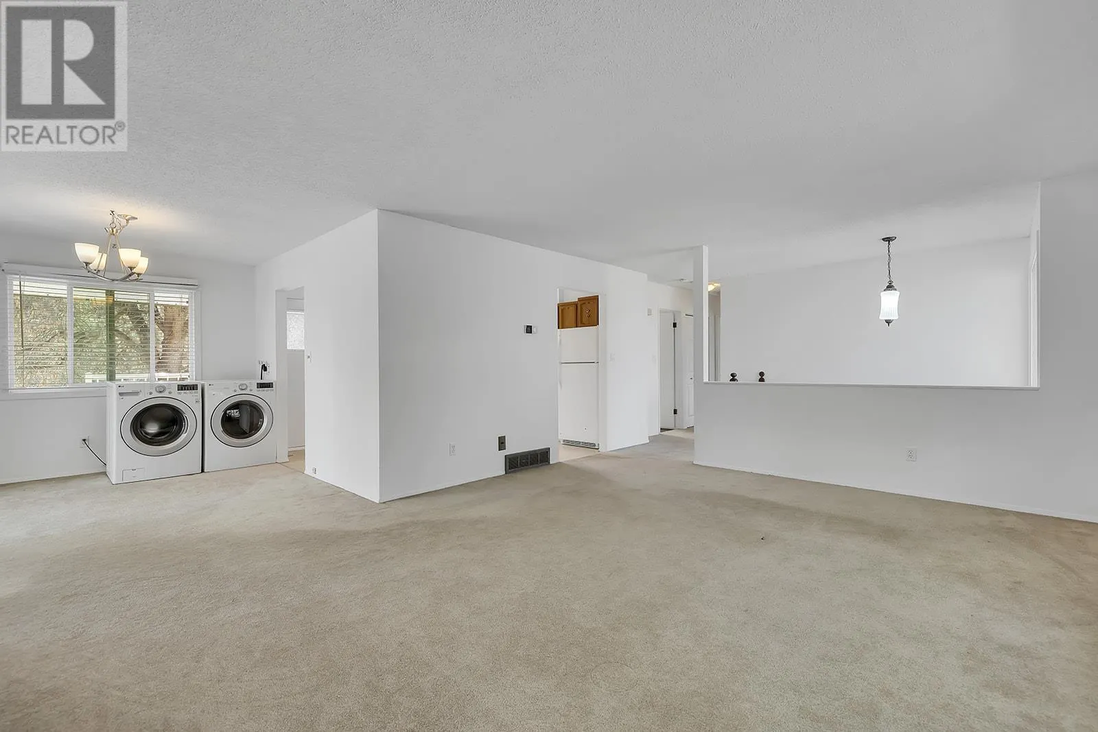 811 Tamarack Drive