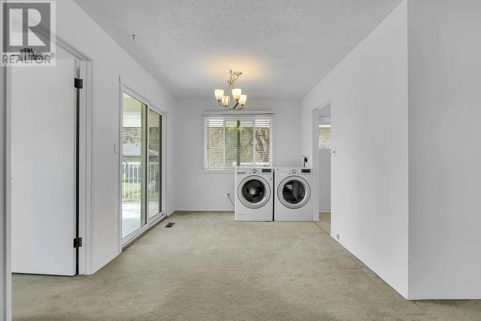 811 Tamarack Drive