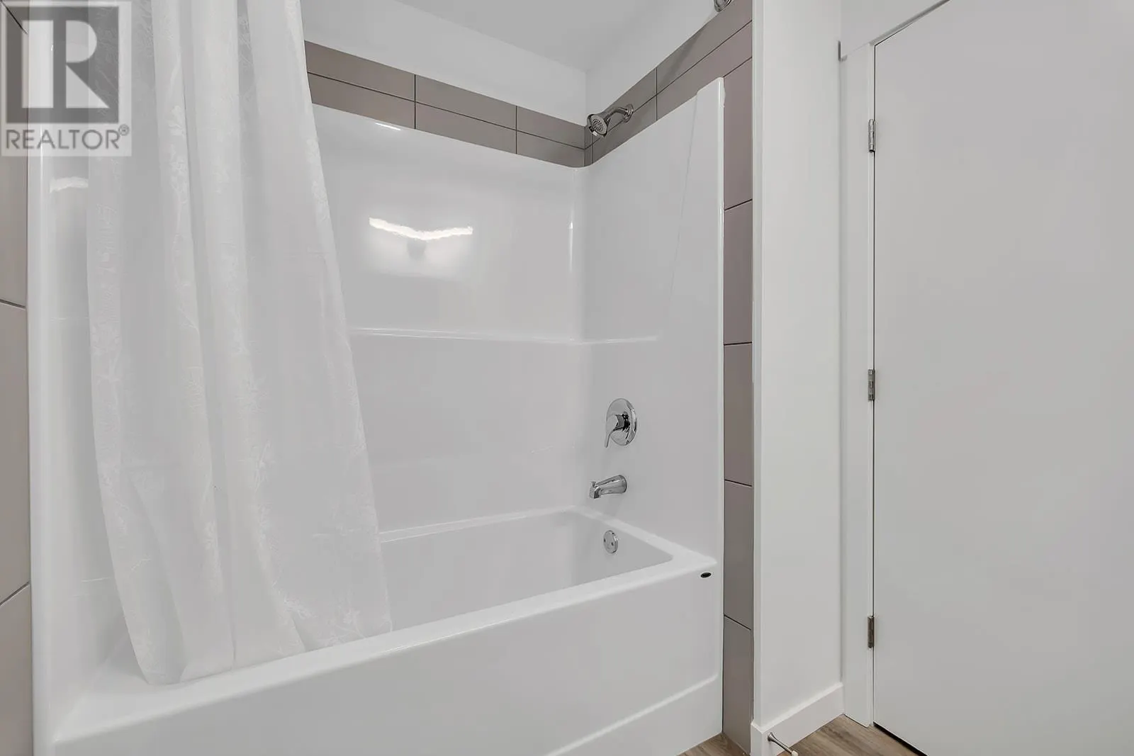 1111 Frost Road Unit# 215