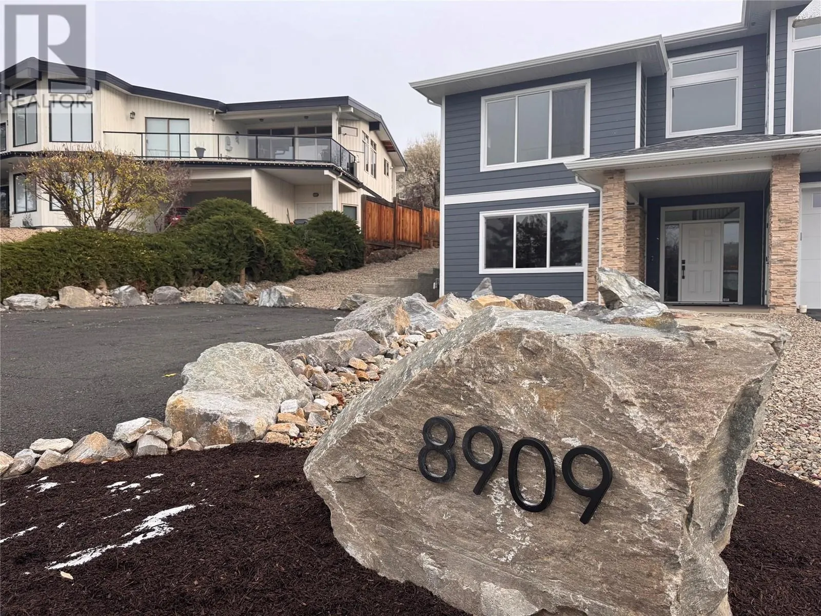 8909 Cherry Lane