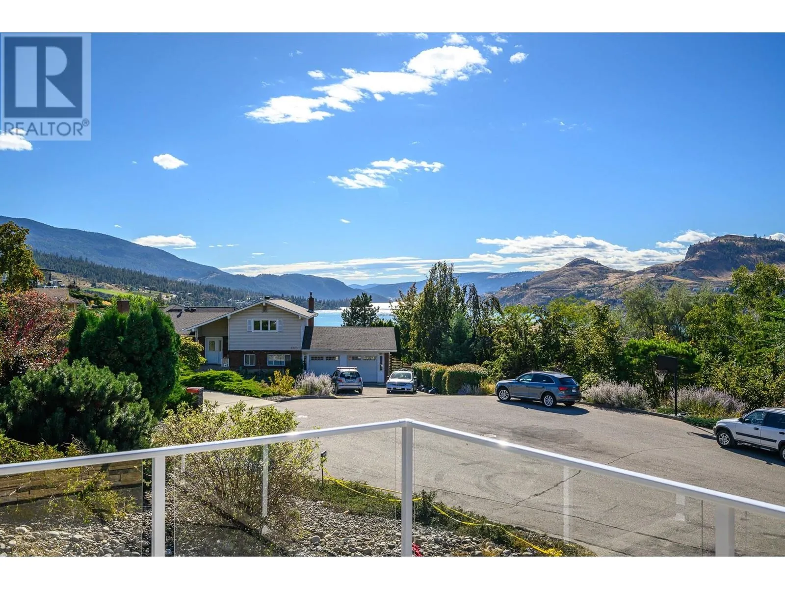 8909 Cherry Lane