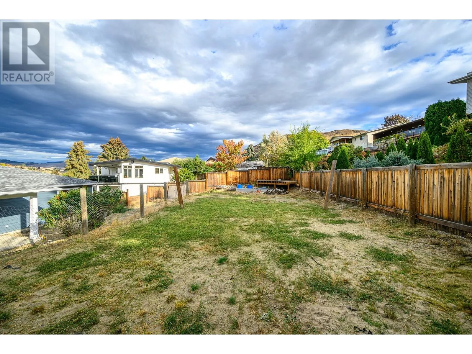8909 Cherry Lane