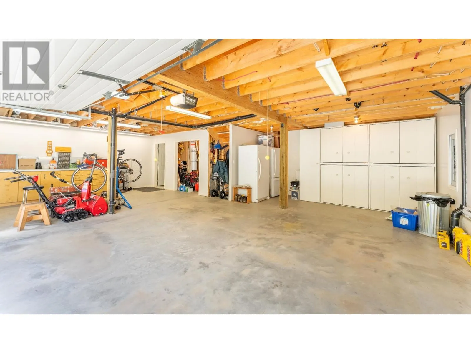 14533 SMITH Road