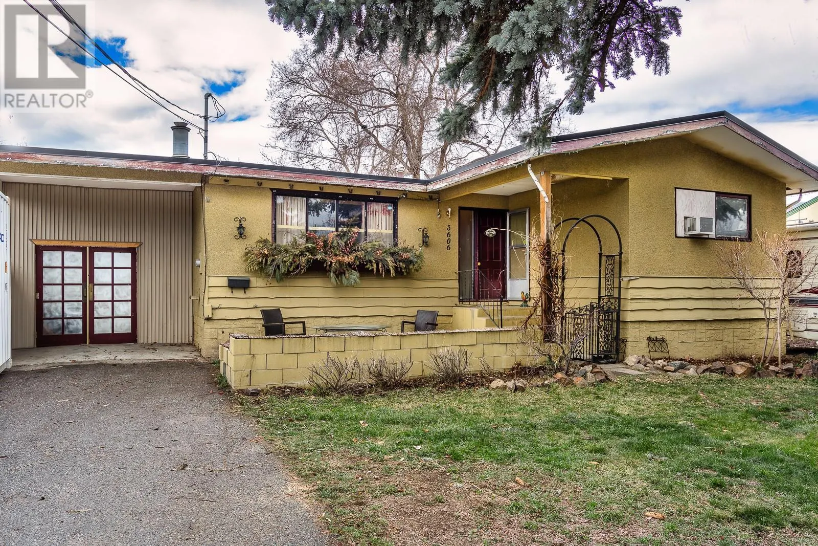 3606 Old Okanagan Highway