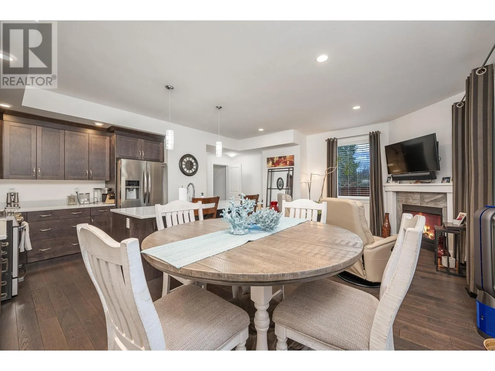 173 Salmon Arm Drive Unit# 102