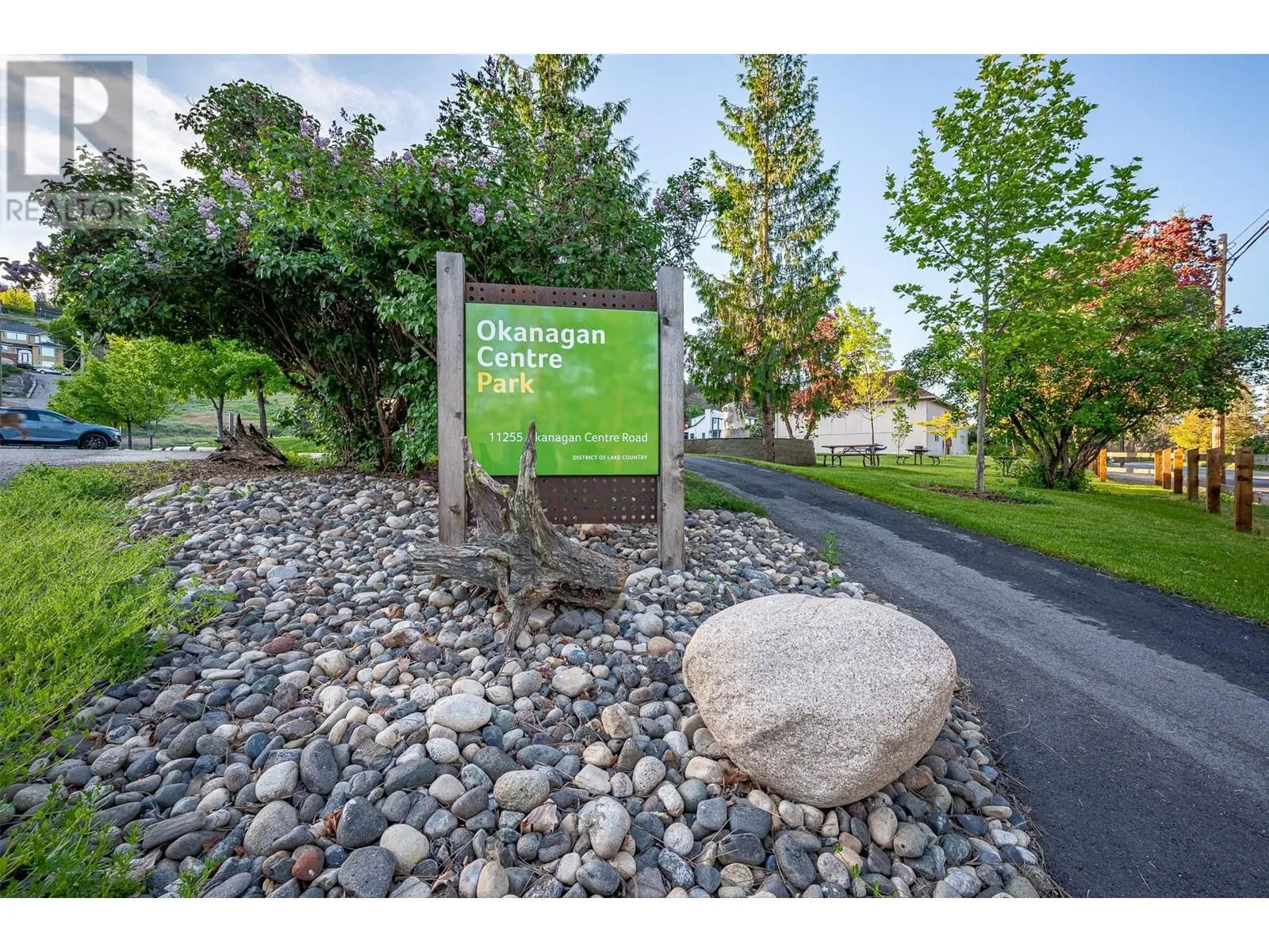 11537 Okanagan Centre Road W