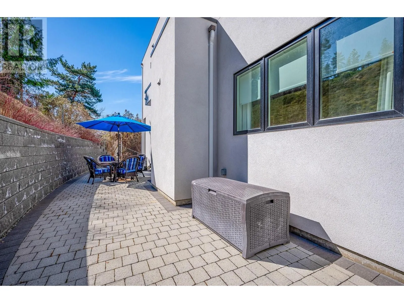 11537 Okanagan Centre Road W