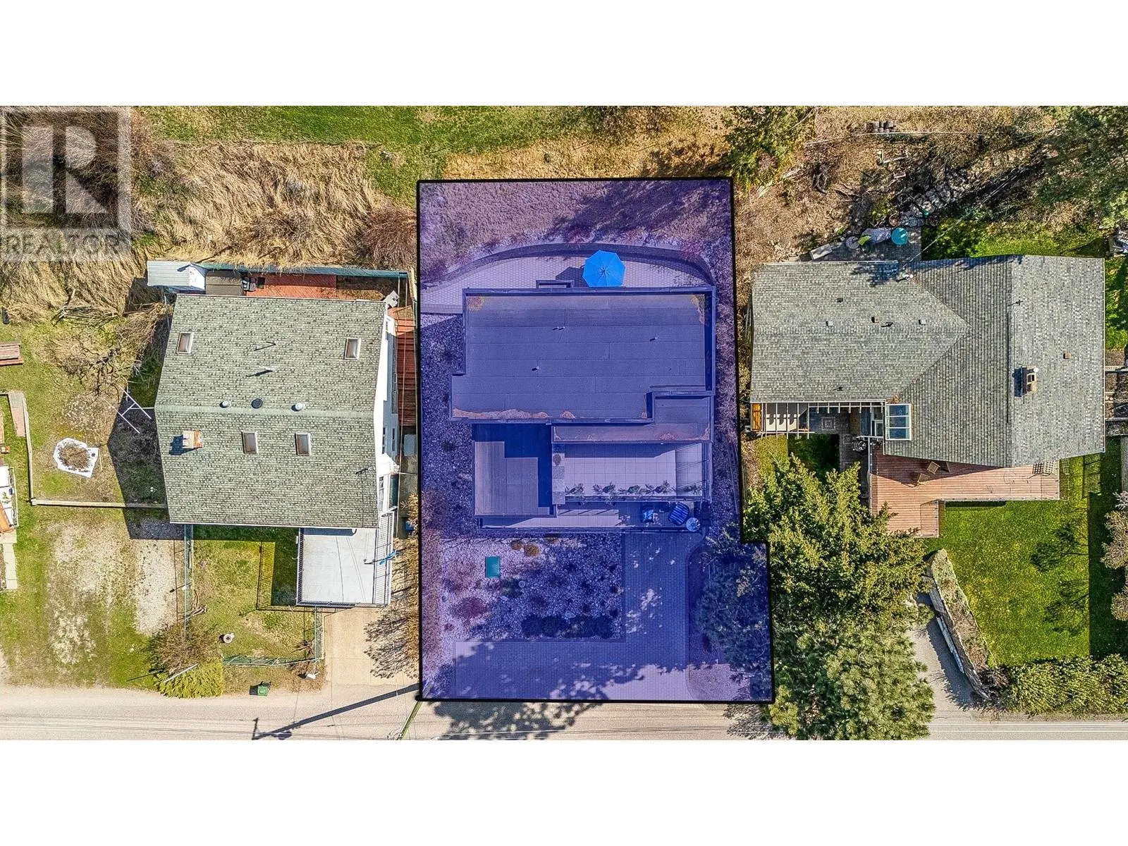 11537 Okanagan Centre Road W