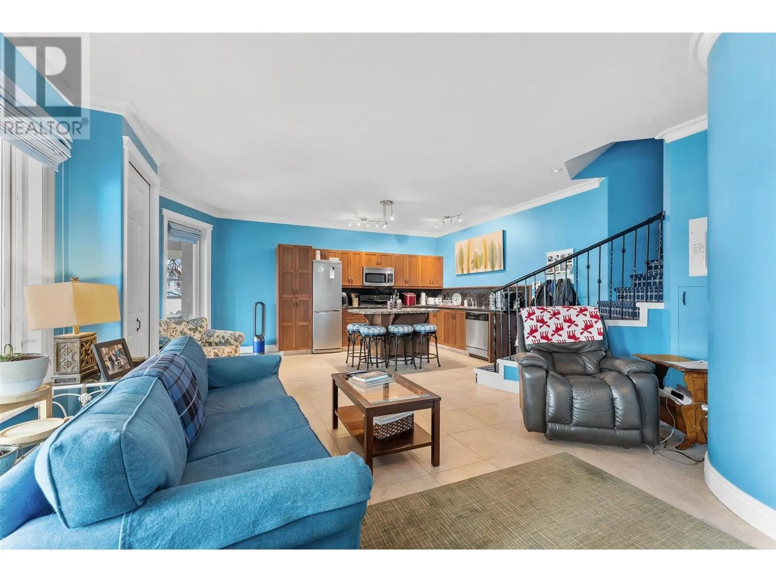 2543 Lucinde Road