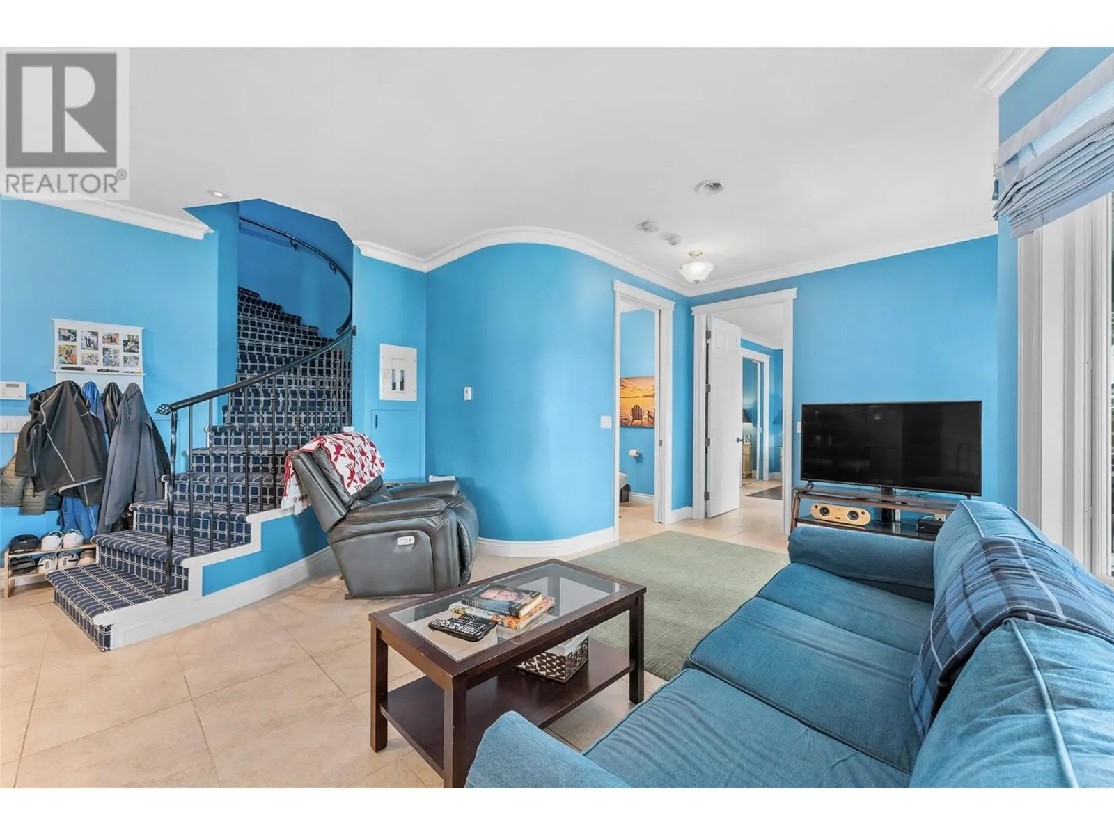2543 Lucinde Road