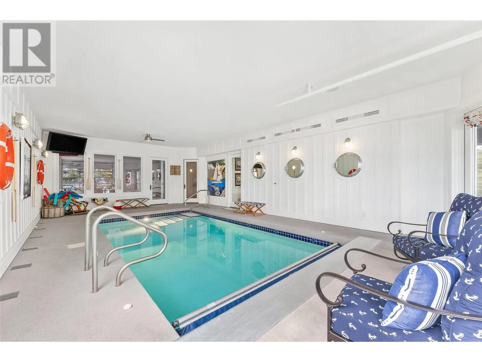 2543 Lucinde Road