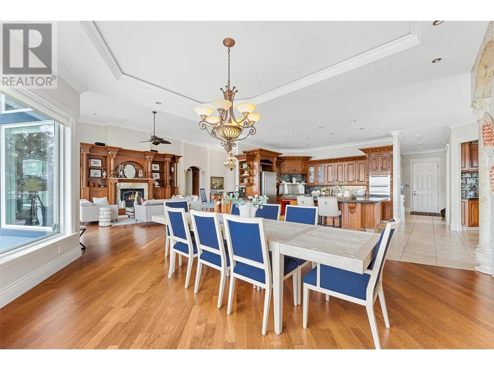 2543 Lucinde Road