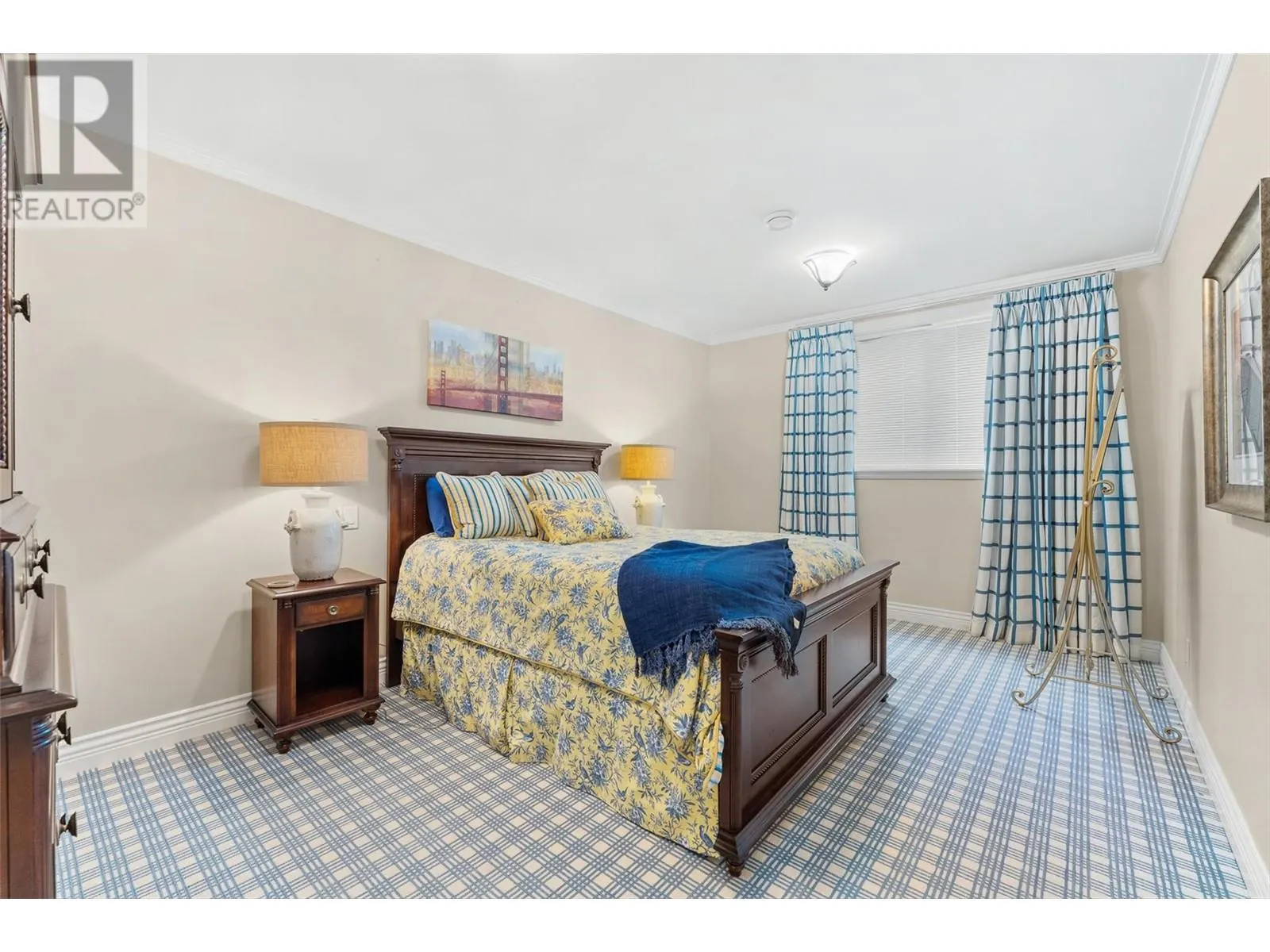 2543 Lucinde Road