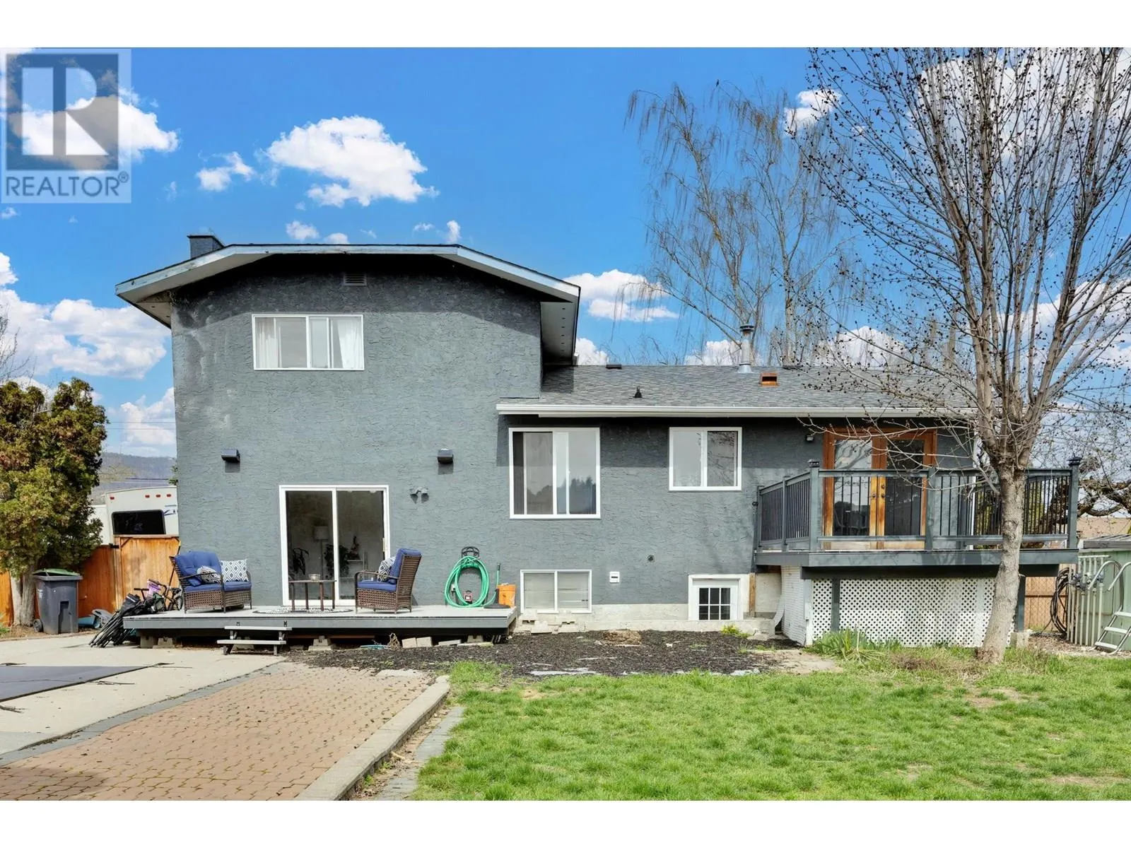 2545 Crestview Road