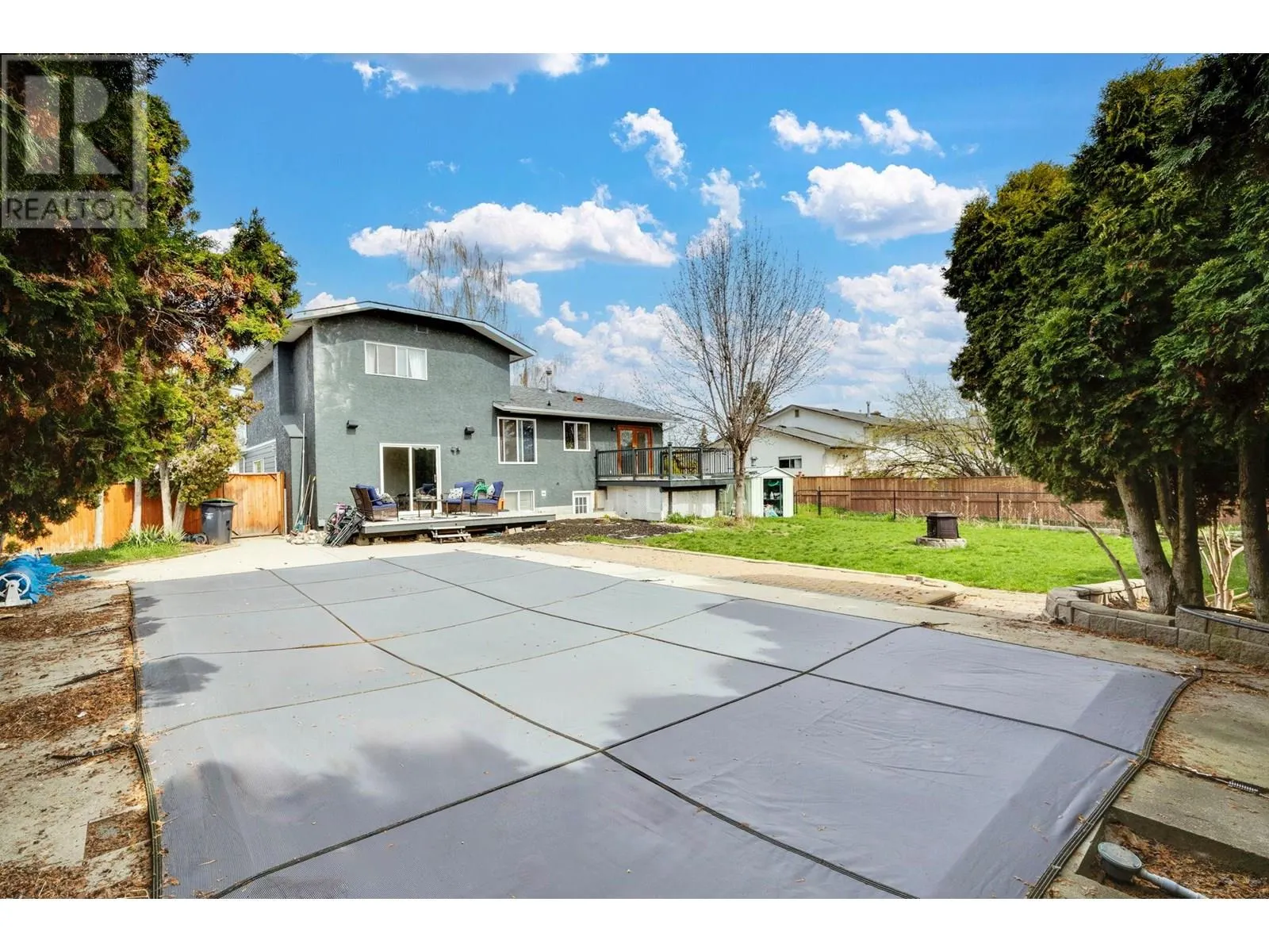 2545 Crestview Road