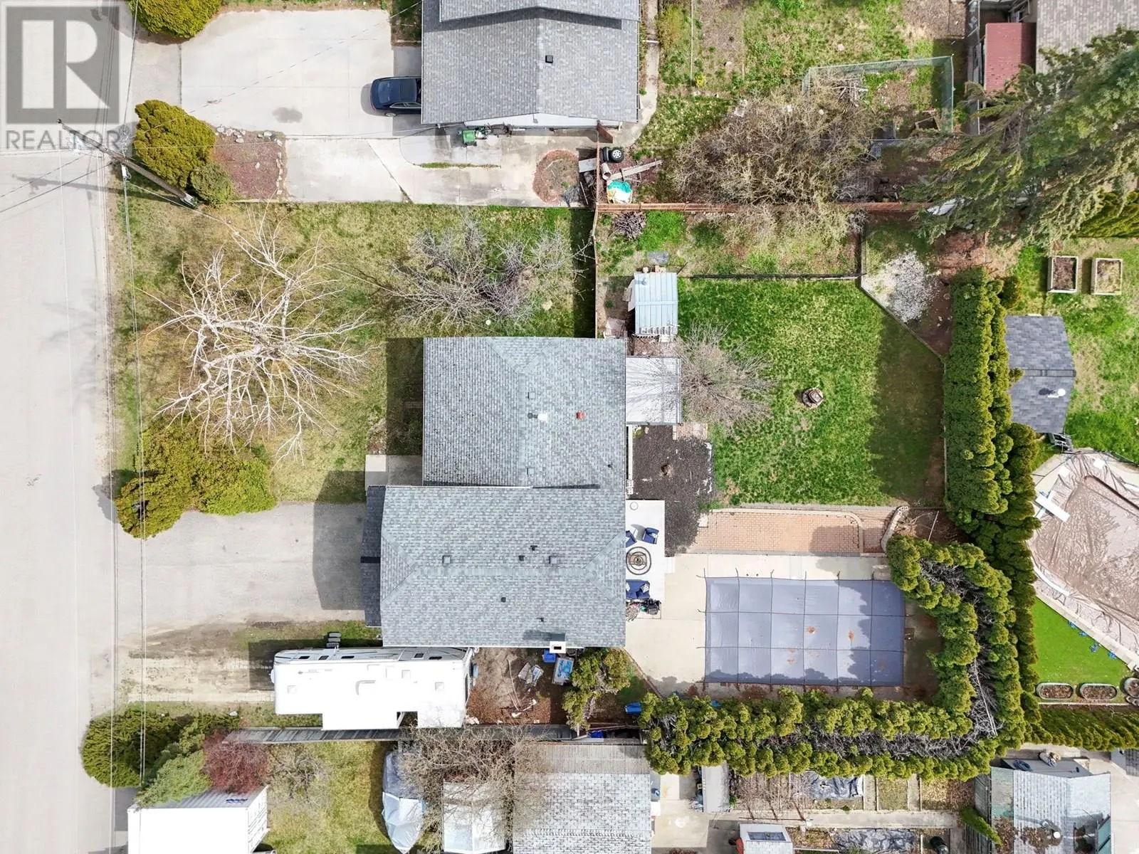 2545 Crestview Road