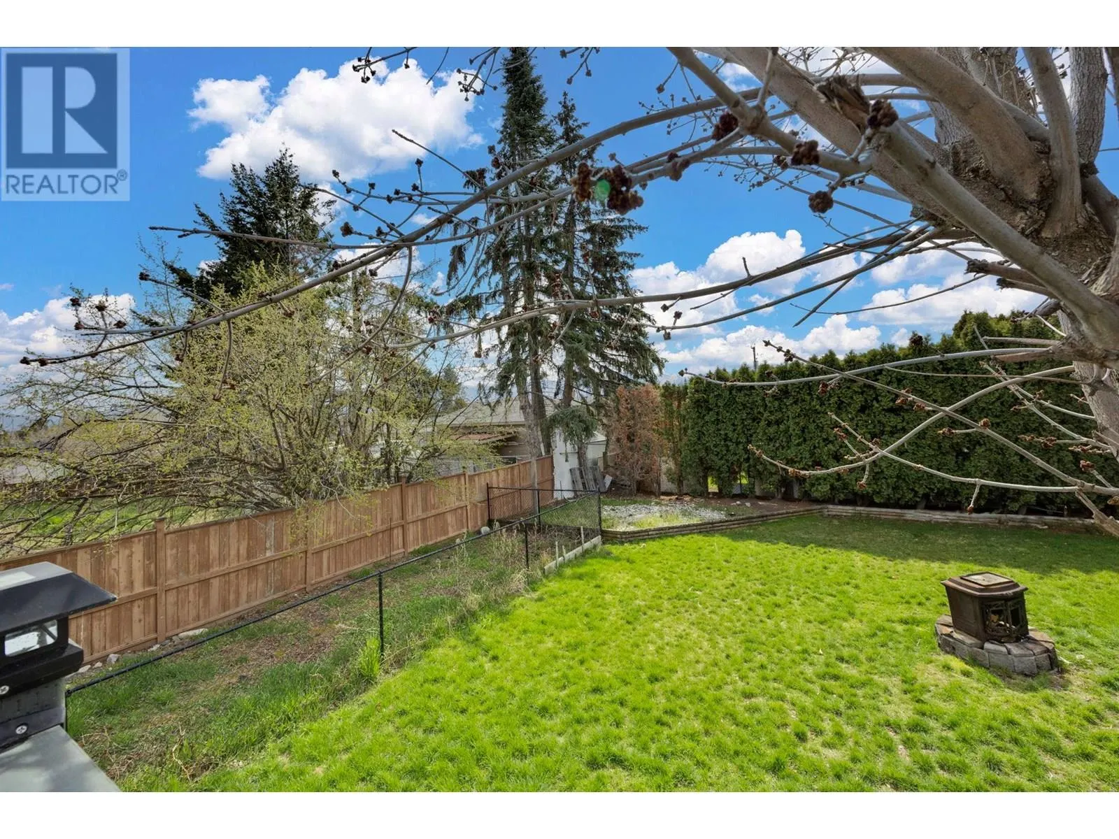 2545 Crestview Road