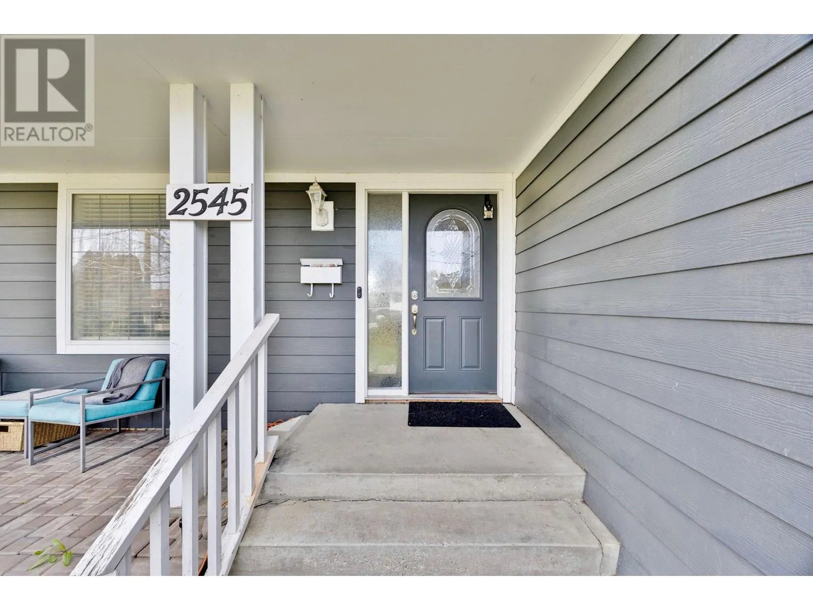 2545 Crestview Road